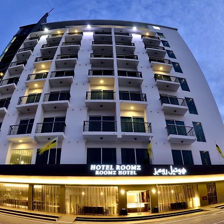 Roomz Hotel Seria Kültér fotó