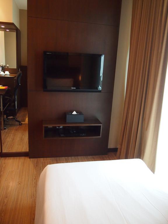 Roomz Hotel Seria Kültér fotó